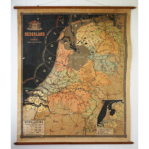 Boek over schoolkaarten - Geo-Informatie Nederland
